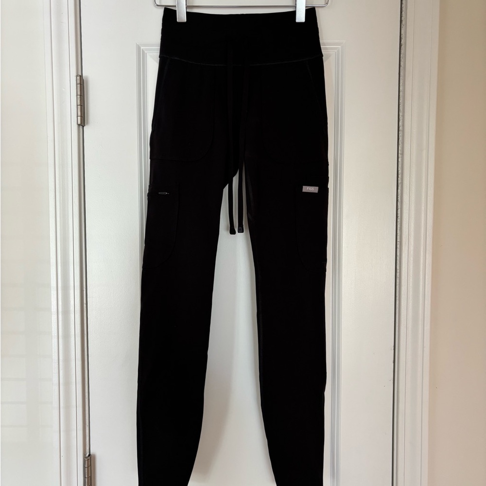 Figs Brand Black Scrub Leggings — Size XS